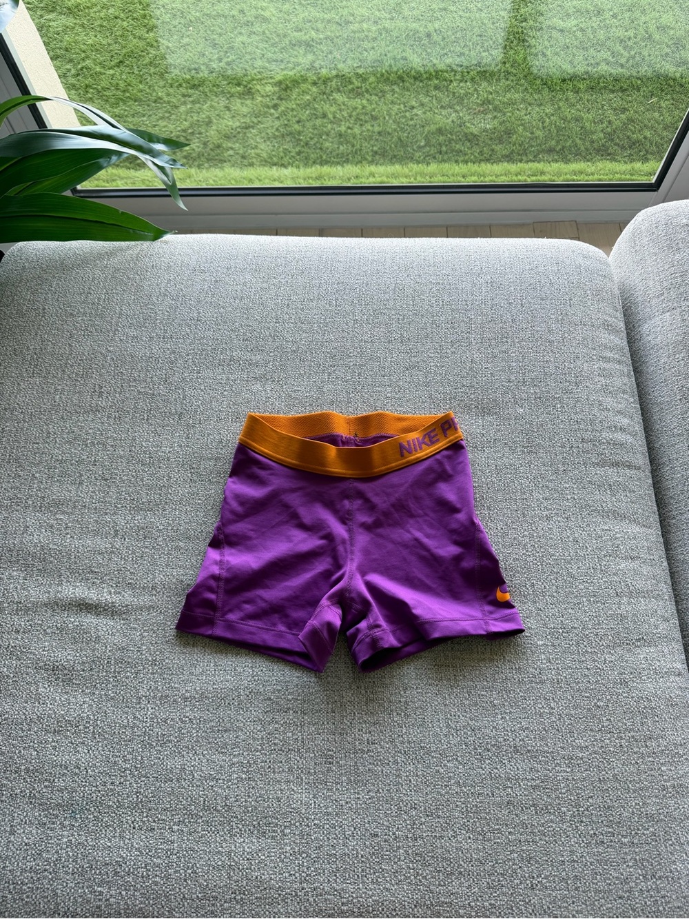 Nike‎ Pro Dri-FIT Compression Shorts Purple Orange Size S